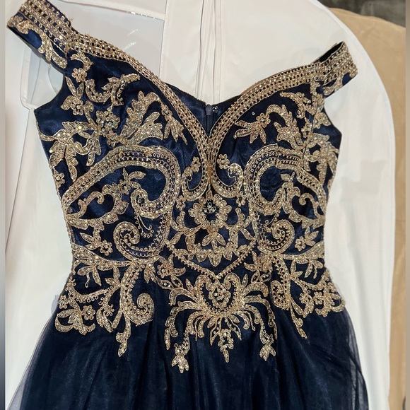 Royal Prom dress on sale - Picture 3 of 5